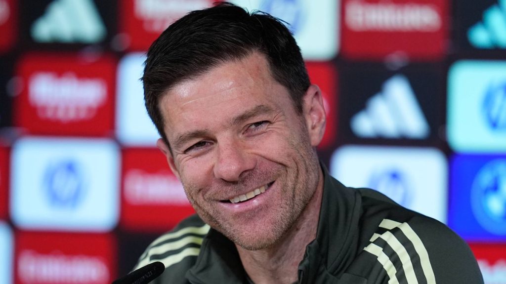 0_Xabi-Alonso-Press-Conference-For-Real-Madrid-Laliga-Ea-Sports.jpg