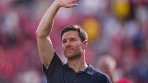 1779129387_0_Xabi-Alonso.jpg