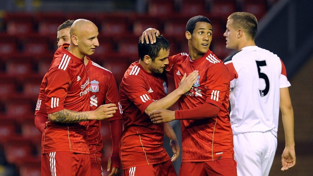 1_Liverpool-Reserves-v-Manchester-United-Reserves.jpg