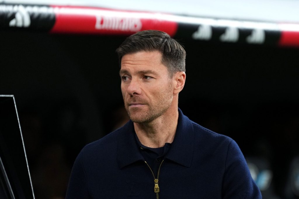 Alonso-stalling-on-Chelsea-approach-amid-Liverpool-ambition-scaled.jpg