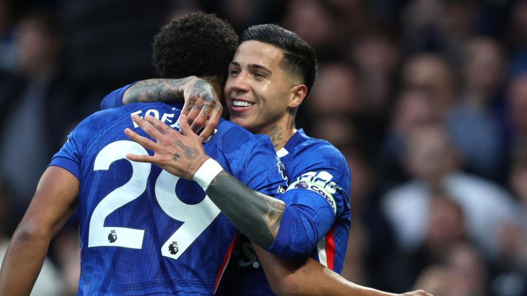 Enzo-Fernandez-Chelsea.jpg