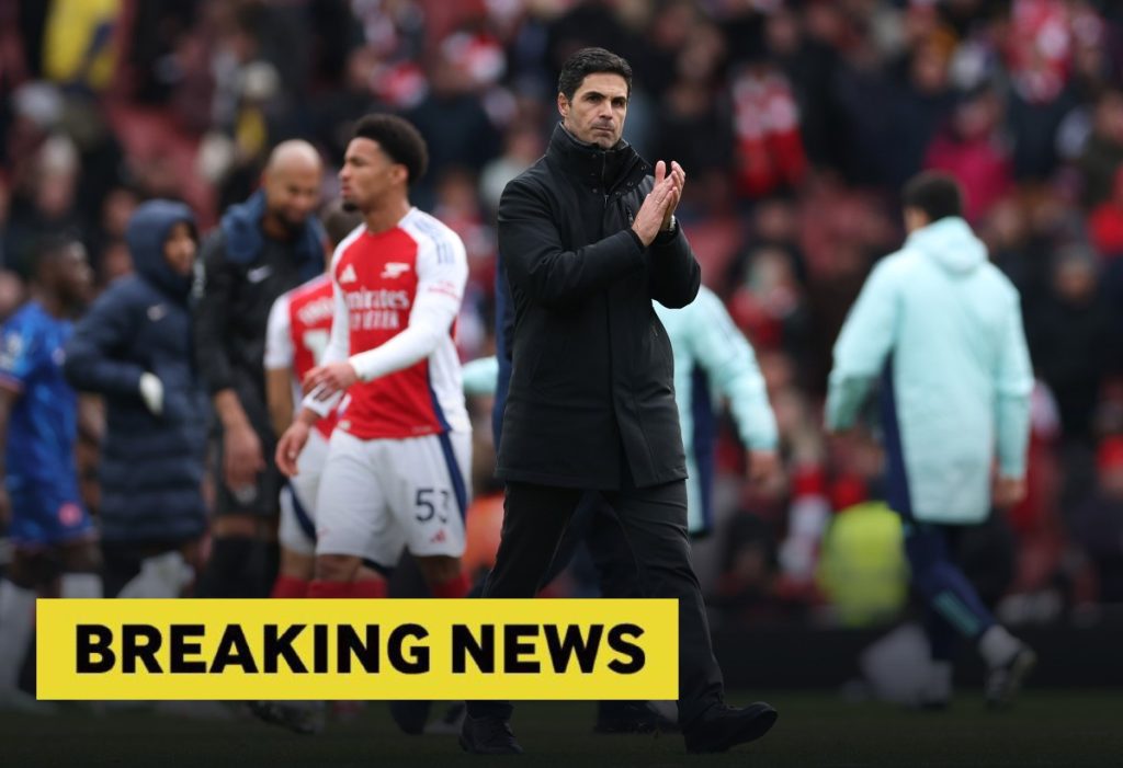 Mikel-Arteta-applauds-the-Arsenal-fans-after-the-1-0-win-over-Chelsea.jpg