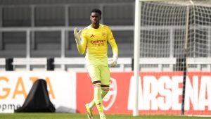 borehamwood-england-khari-ranson-of-arsenal-during-the-premier-league-2-match-between-arsenal_uwi3dp.jpeg