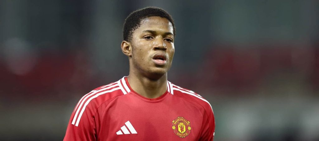 chido-obi-manchester-united-v-preston-north-end-the-fa-youth-cup-4th-round-min.jpg