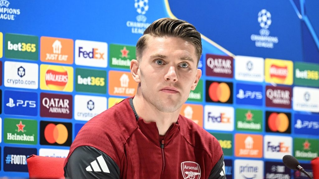 london-england-arsenal-striker-viktor-gyokeres-attends-a-press-conference-on-day-ahead-of-the_s6edxs.jpeg