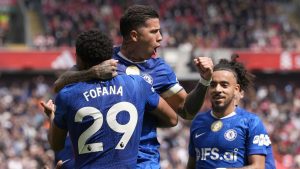 skysports-enzo-fernandez-wesley-fofana_7243408.jpg
