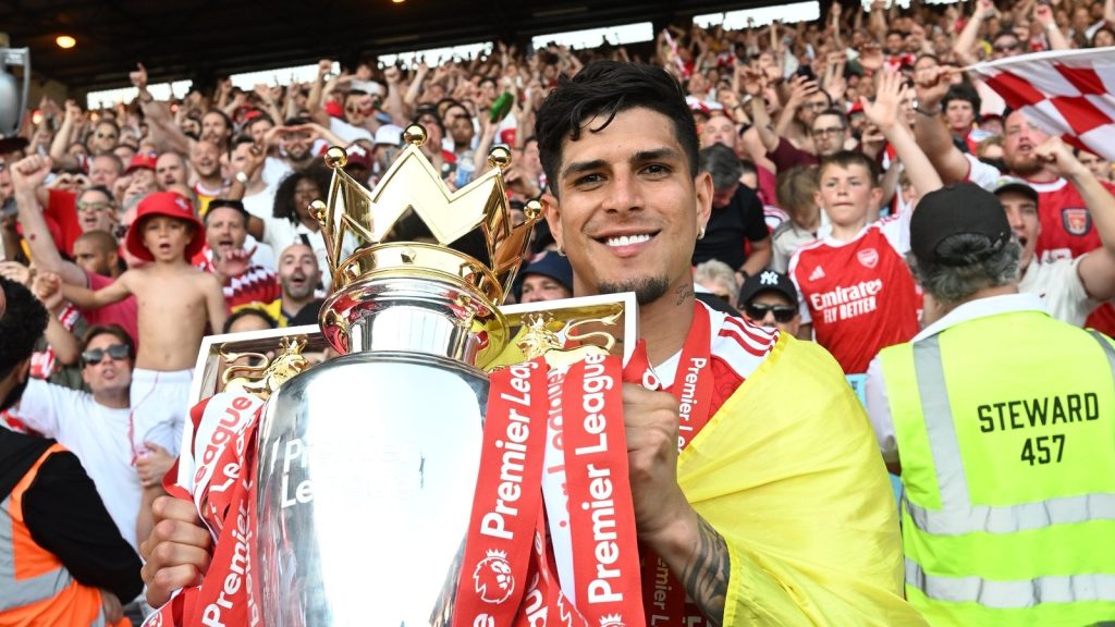 london-england-arsenals-piero-hincapie-celebrates-after-the-premier-league-match-between_pzfzchgc.jp_.jpeg