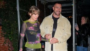 2ec327ae-Taylor_Swift_Travis_Kelce.jpg