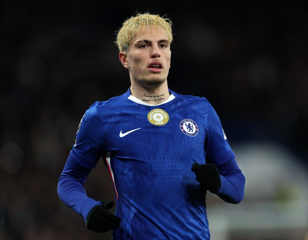 Alejandro-Garnacho-in-action-for-Chelsea.jpg