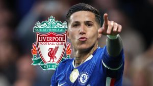 F365-Enzo-Fernandez-with-Liverpool-badge-1.jpg