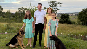 brazil-family.png