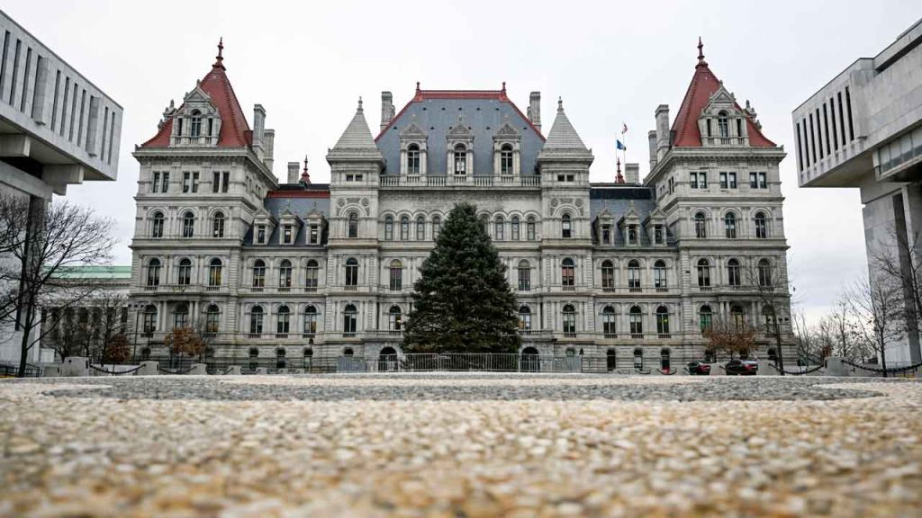 New-York-state-capitol.jpg