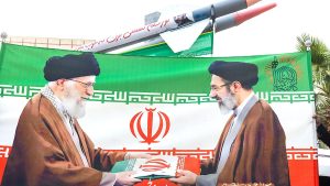 ali-khamenei-mojtaba.jpg