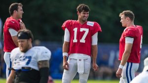 daniel-jones-colts-camp-practice-westfield.jpg