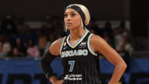 dijonai-carrington-chicago-sky.jpg