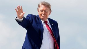 donald-trump-boarding-air-force-one.jpg