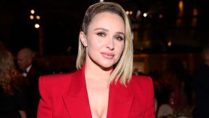 hayden-panettiere-red.jpeg