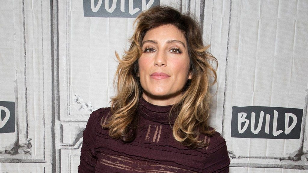 jennifer-esposito-aol-build-series.jpg