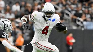 jeremiyah-love-runs-cardinals-raiders.jpg