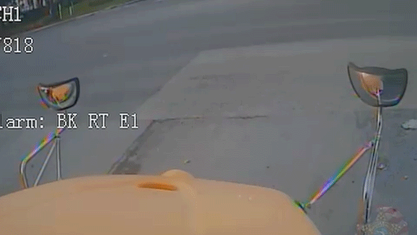 school-bus-crash-fox-news-001.gif