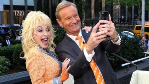 steve-doocy-dolly-parton-selfie.jpg