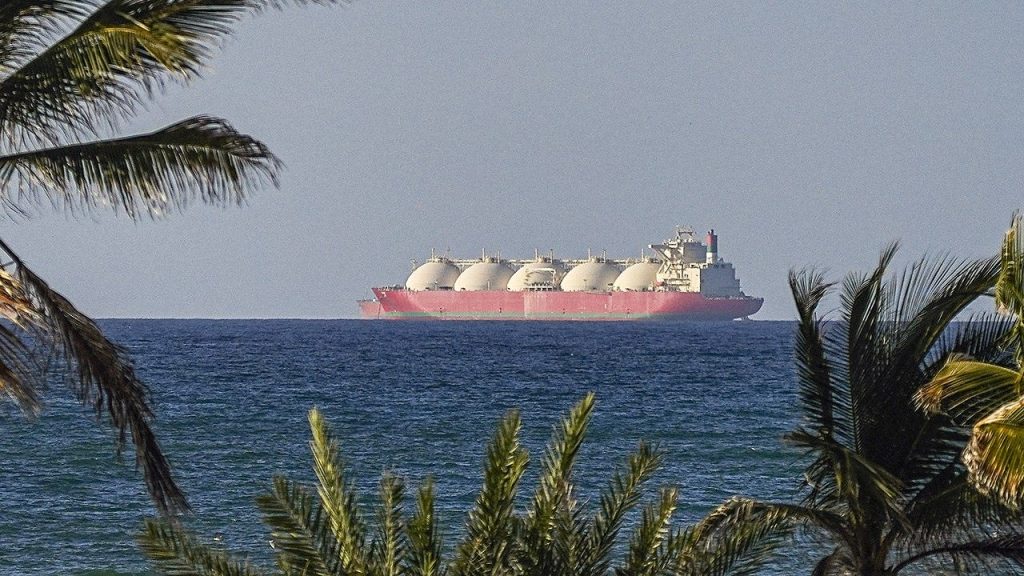 strait-hormuz-vessels-oman-fox-news-001.jpeg