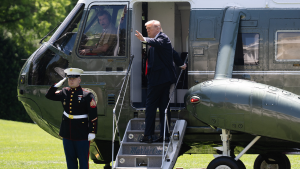 trump-marine-one-reagan-national-close-call-ntsb-report.jpg